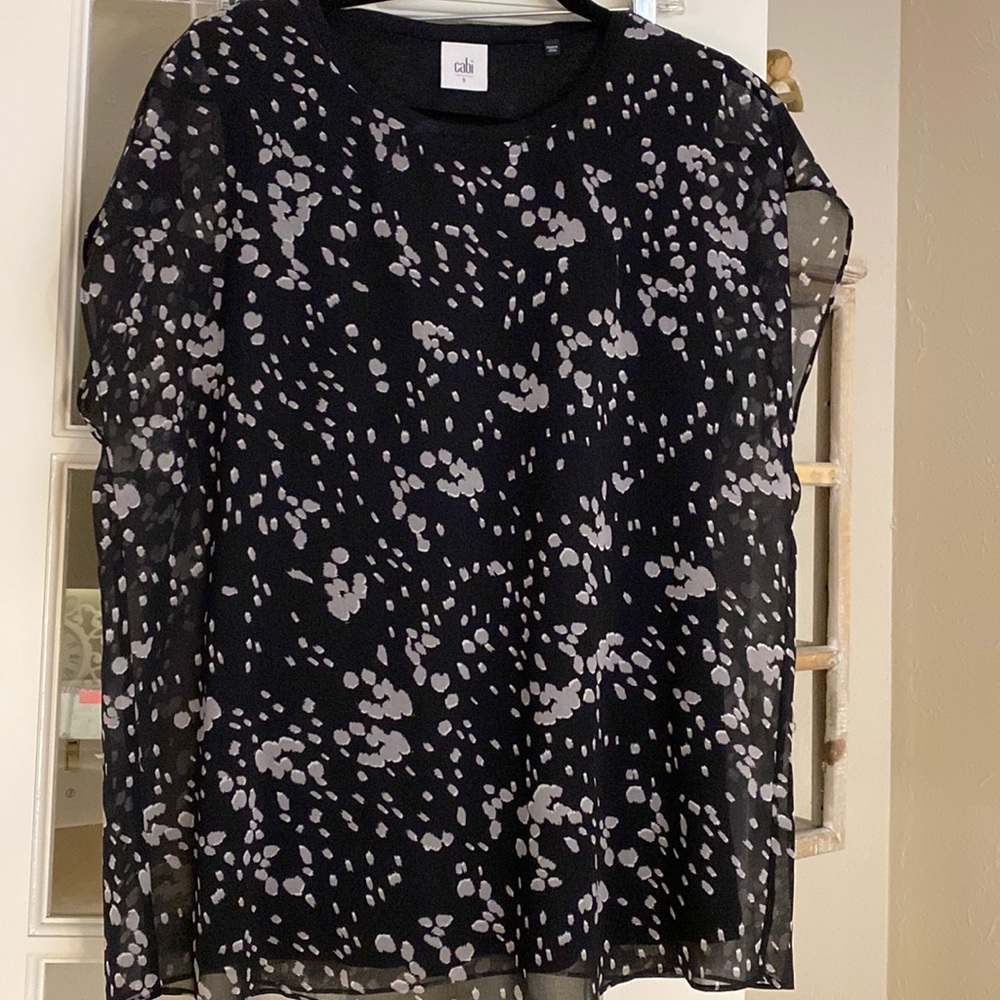 Cabi black and gray blouse